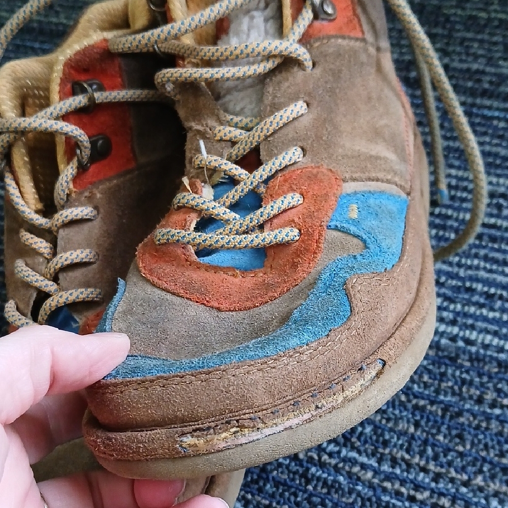 UGG Men's Highlander hi heritage Brown and Blue Sneakers - Picture 5 of 9